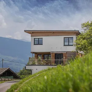 Pia , Schönberg im Stubaital Österreich