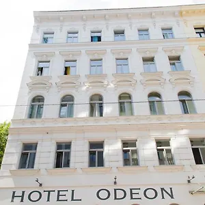 Otel Very Central, 5 Min To Center, Self Check In