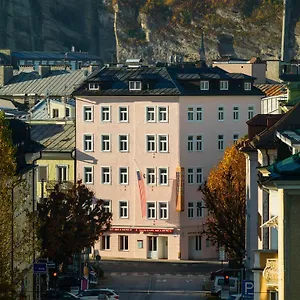 Vier Jahreszeiten Hotel Salzburgo